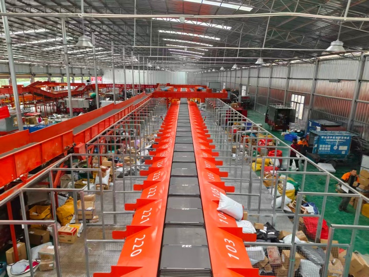 2025年这个地方投资超千万只是为了让你吃点“城巴佬”没吃过的乡里货？